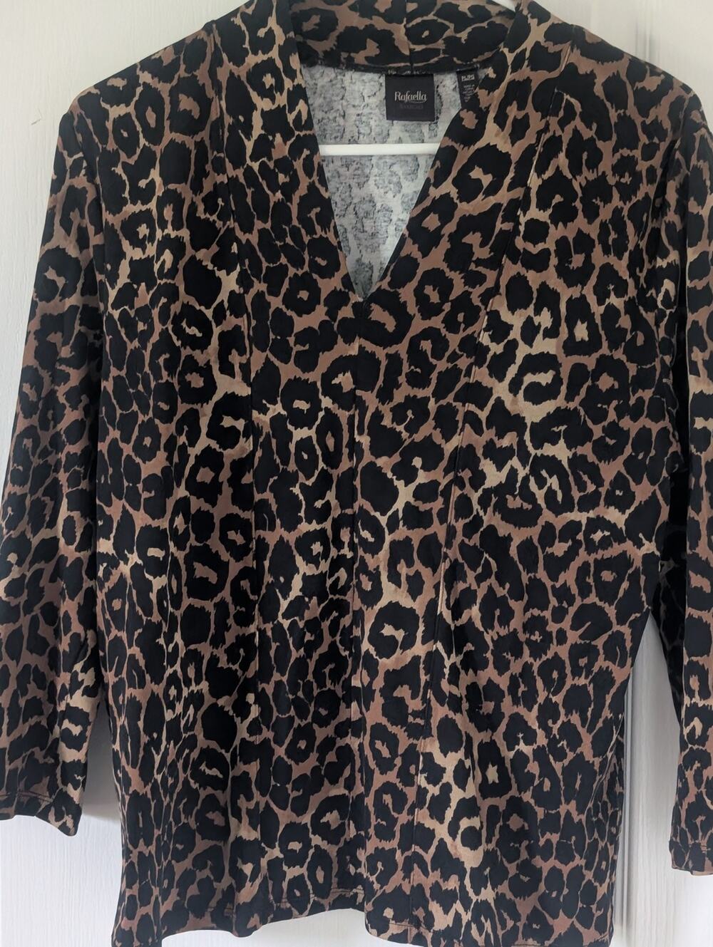 Rafaella Leopard Print V Neck 3/4 Sleeve Ruched Blouse Sz Petite Large